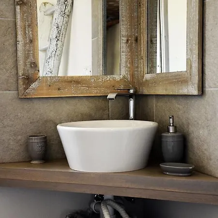 לינה וארוחת בוקר La Crusetta